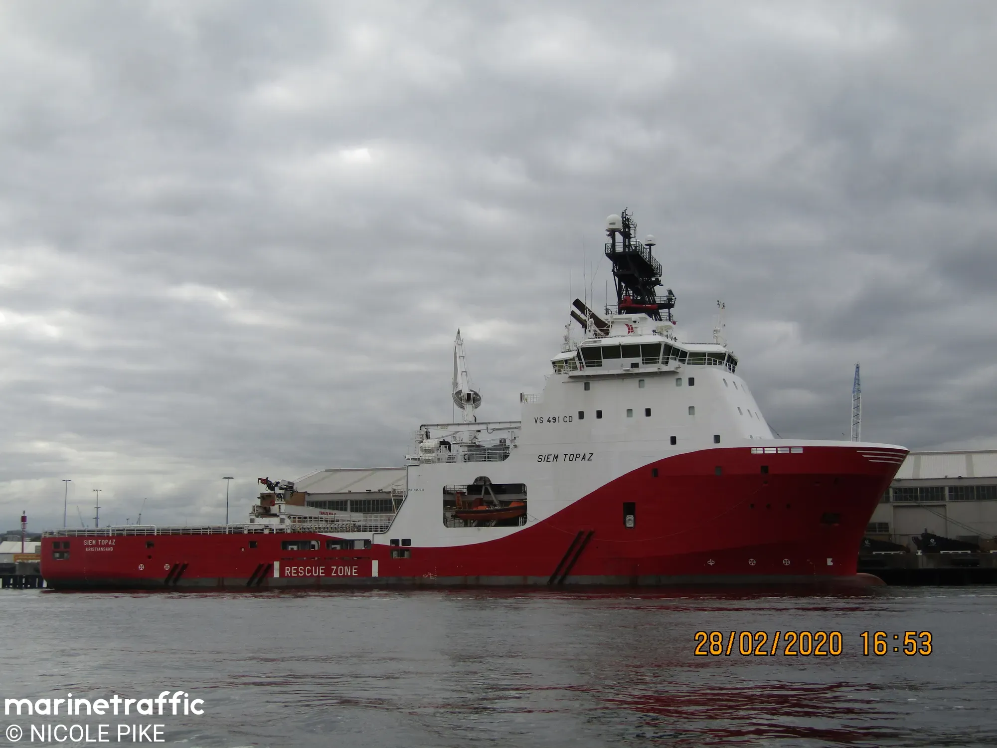 SIEM TOPAZ 38