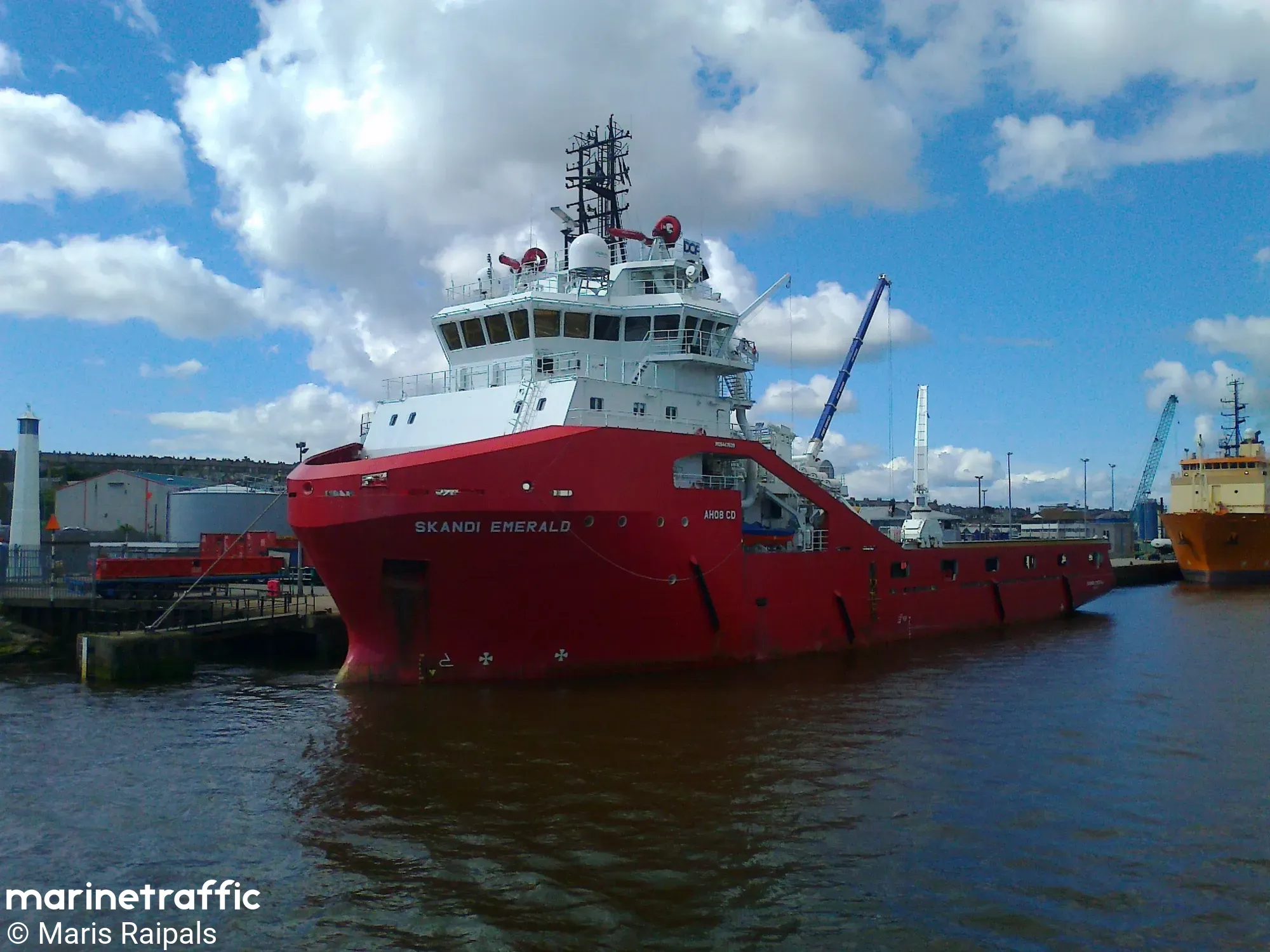 SKANDI EMERALD 13